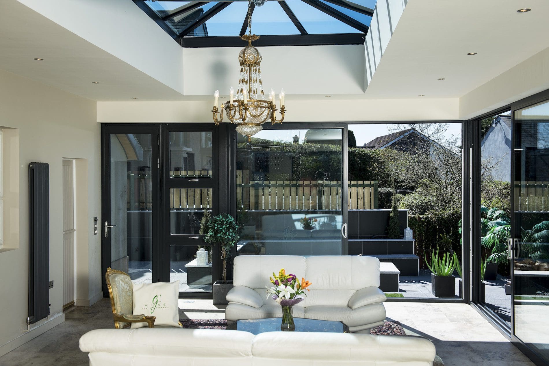 Pyramid roof lantern